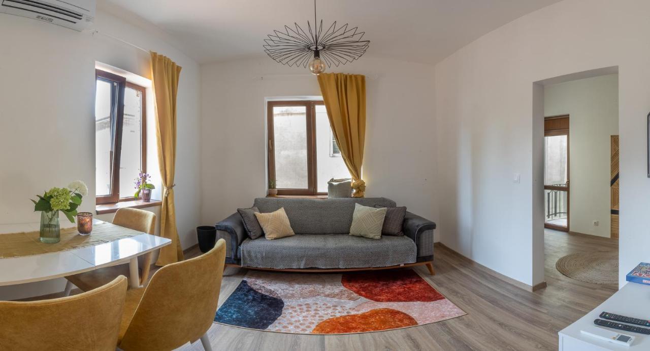 Linden House - A Lovely Apartment In Central Varna Luaran gambar